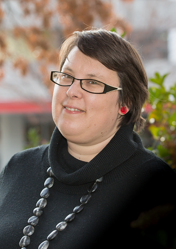 Yenn Purkis — Autistic author, academic, and TEDx presenter.